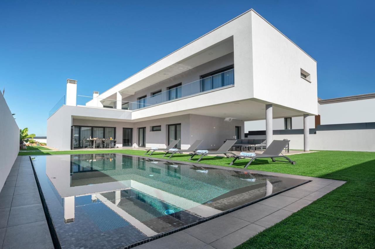 V5 Emma - Luxury 5 Bedroom In With Private Pool&jacuzzi Villa *